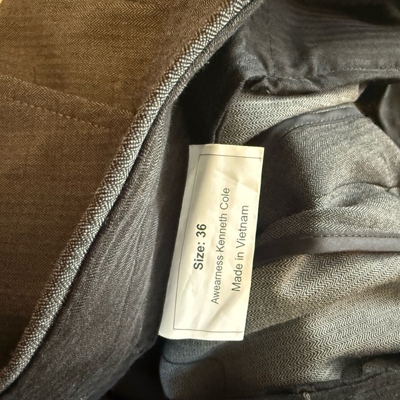 Men's Classic Gray Blazer - Picture 6 of 8